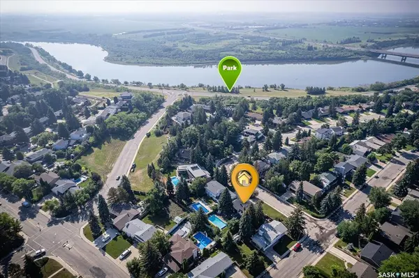 Saskatoon, SK S7K 4G1,157 Columbia DRIVE