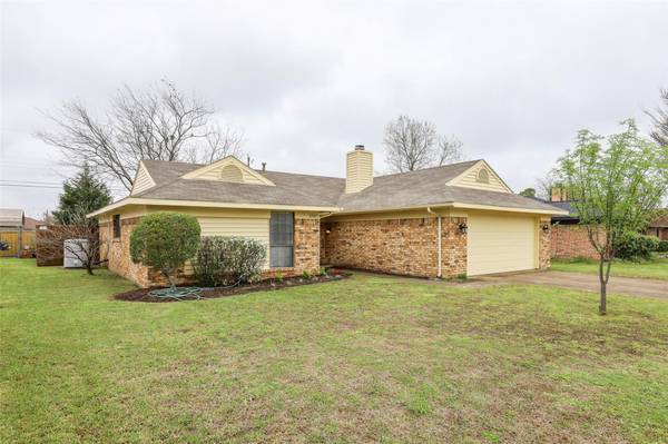 3707 7th Street, Sachse, TX 75048