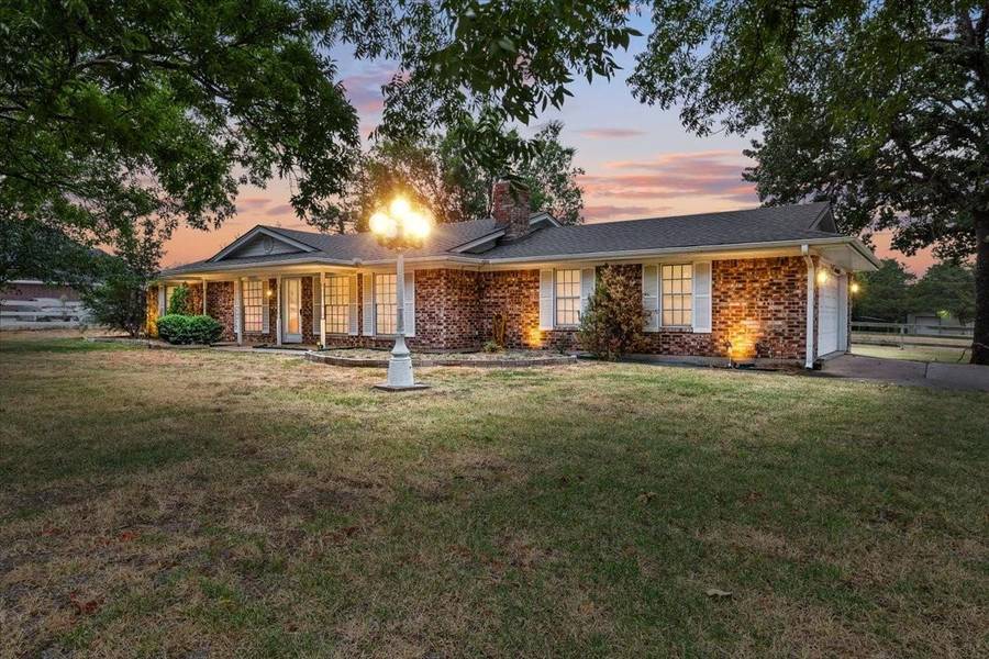 5360 S Fannin Avenue, Denison, TX 75021