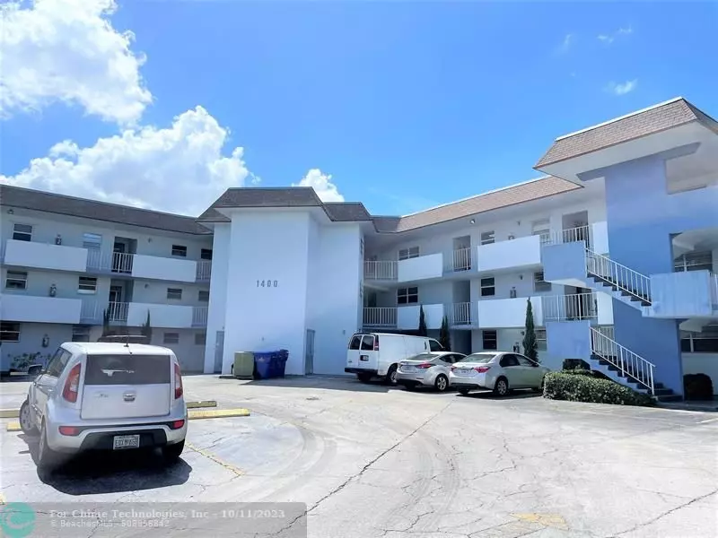 Hollywood, FL 33021,1400 Tallwood Ave  #208