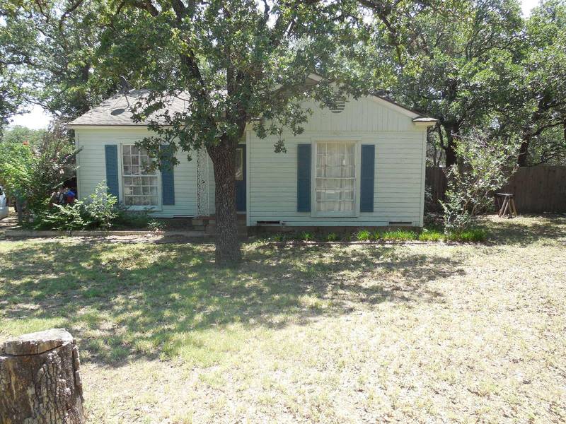 410 S Hillcrest Avenue, Eastland, TX 76448