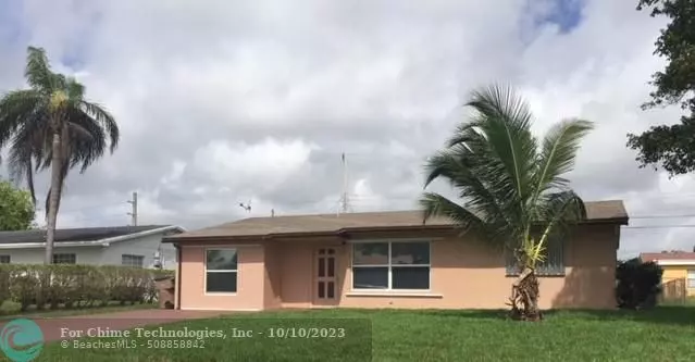 621 SW 14th Ct, Deerfield Beach, FL 33441