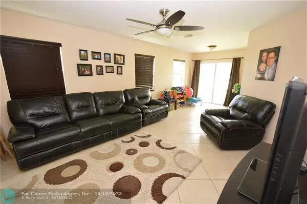 Coral Springs, FL 33067,3834 NW 63RD TE