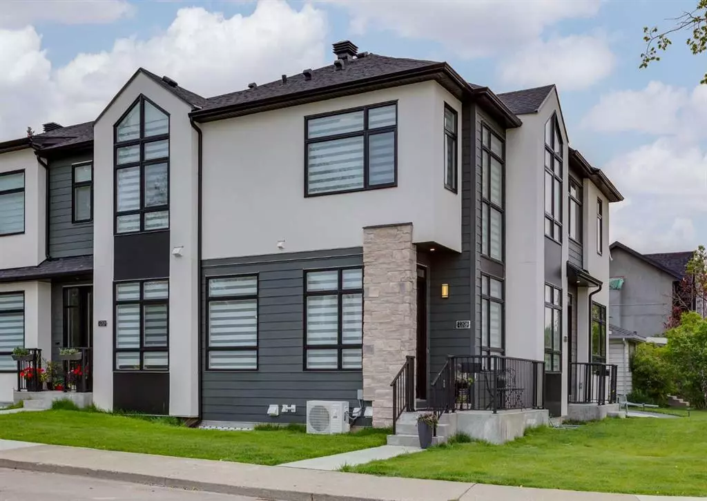 Calgary, AB T2M 1R9,2306 20 ST NW