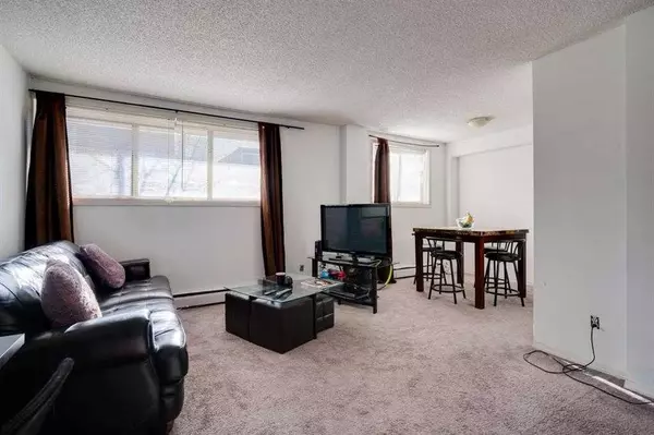 Calgary, AB T2T3J9,1727 10A ST SW #106