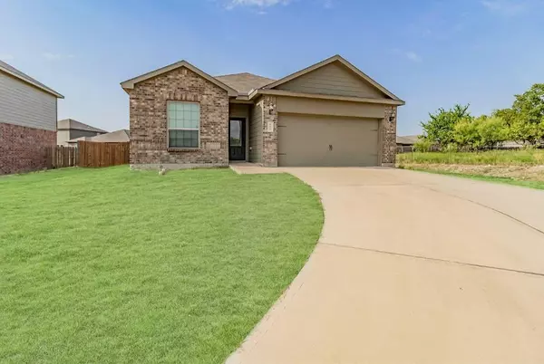 5969 Garnet Hill Lane, Fort Worth, TX 76179