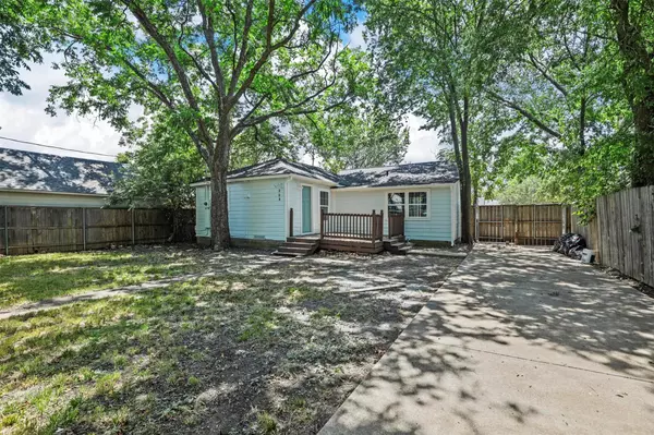 Garland, TX 75040,845 Mimosa Drive