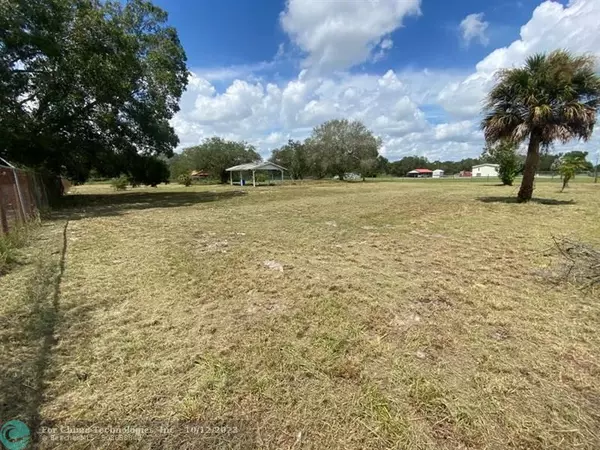 440 Arboleda, Other City - In The State Of Florida, FL 33440