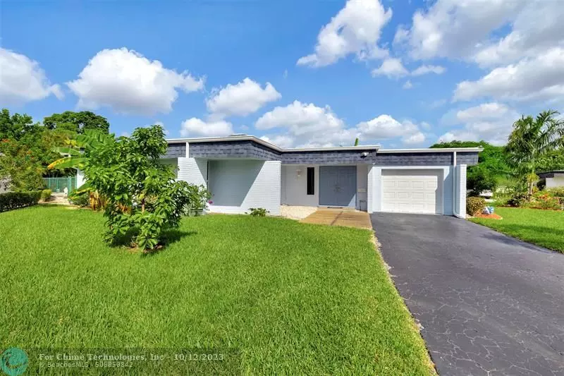 4411 Queen Palm Ln, Tamarac, FL 33319