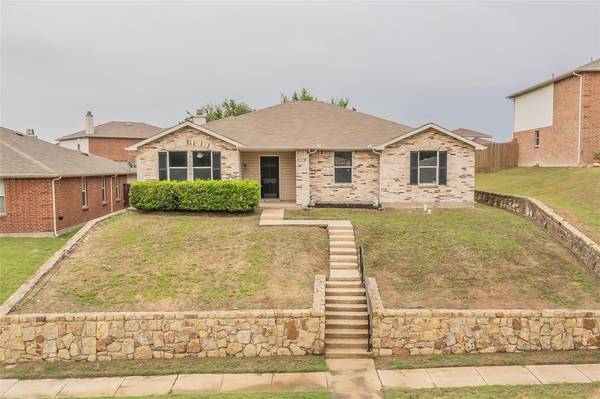 2712 Cameron Way, Mesquite, TX 75181