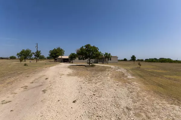 401 Sunrise, Coleman, TX 76834