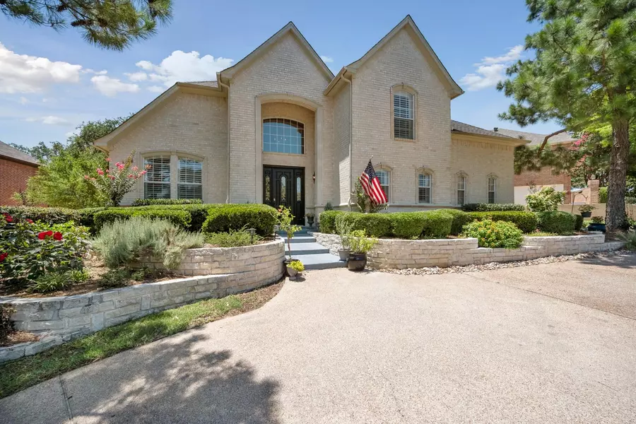 713 Morningside Drive, Mansfield, TX 76063