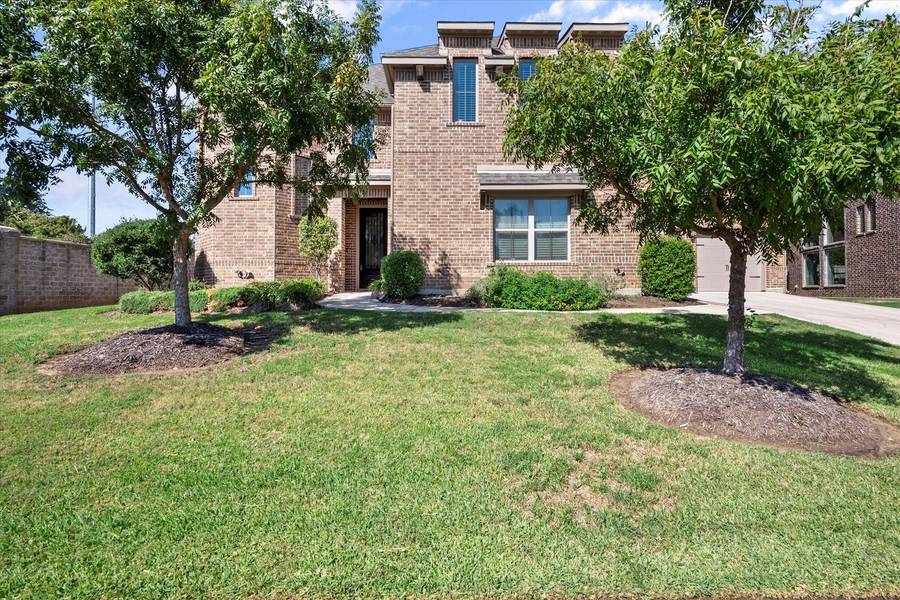 5425 Runnymede Court, Arlington, TX 76016