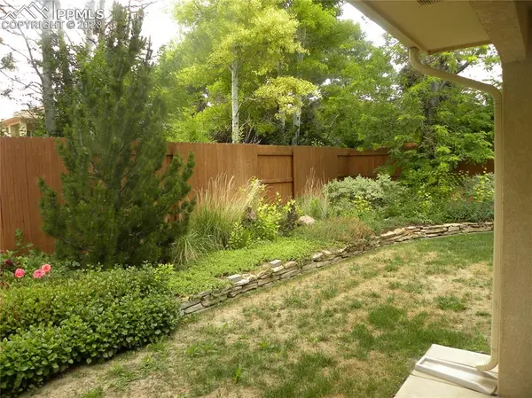 Pueblo, CO 81005,932 Willowcrest DR