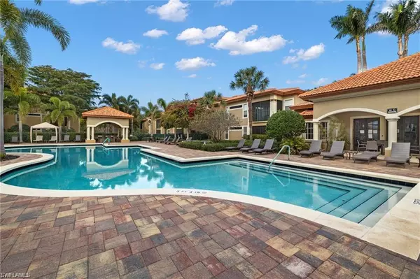 Bonita Springs, FL 34135,8940 Colonnades CT E 724