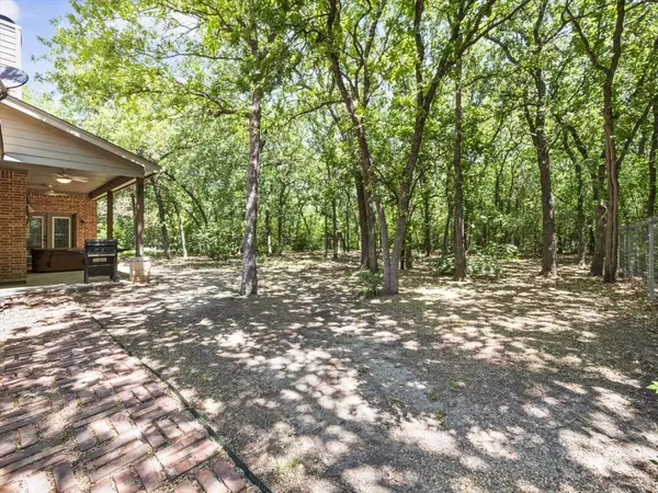 Fort Worth, TX 76135,6124 Timberwolfe Lane