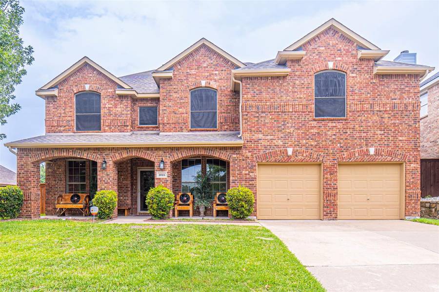 1018 Hollow Creek Drive, Cedar Hill, TX 75104