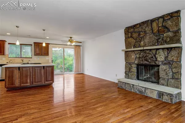 Colorado Springs, CO 80915,5380 Babcock CT