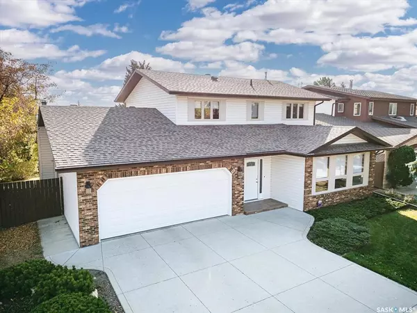 251 AE Adams CRESCENT, Saskatoon, SK S7K 5M8