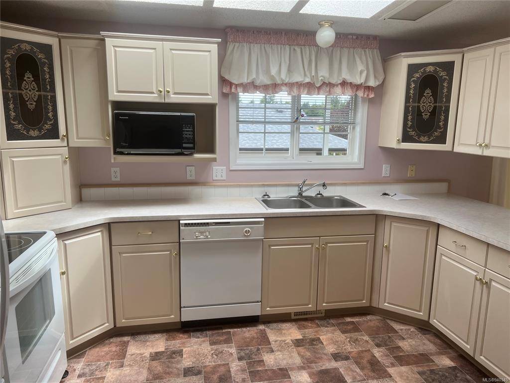Ladysmith, BC V9G 1R2,658 Alderwood Dr #70