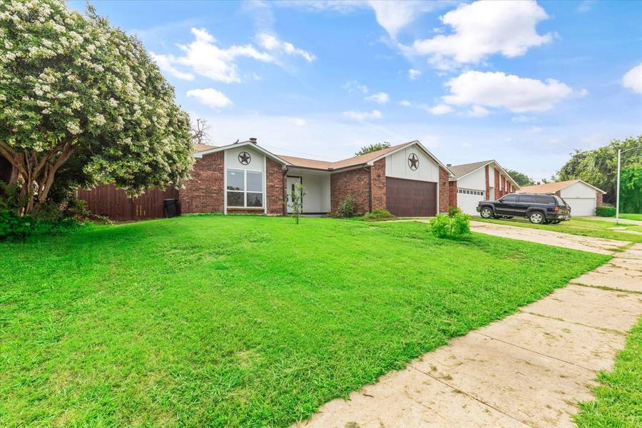 4607 Greenfield Drive, Arlington, TX 76016