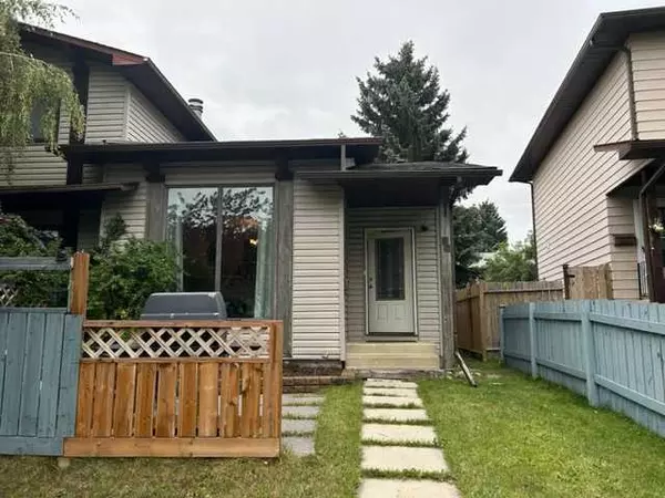 Calgary, AB T3K 1H1,97 Bermuda WAY NW