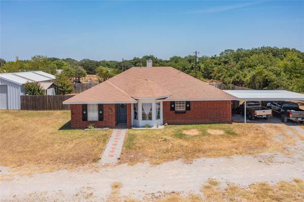 790 Rhoades Lane,  Springtown,  TX 76082