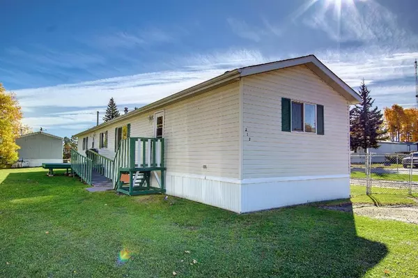 Benalto, AB T0M 0H0,212 Willow PL