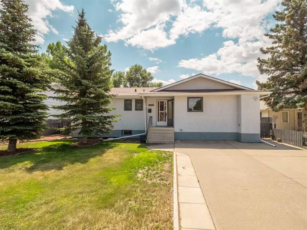 Coaldale, AB T1M 1H4,2309 23 AVE