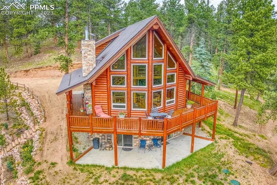 539 E Bison Creek TRL, Divide, CO 80814