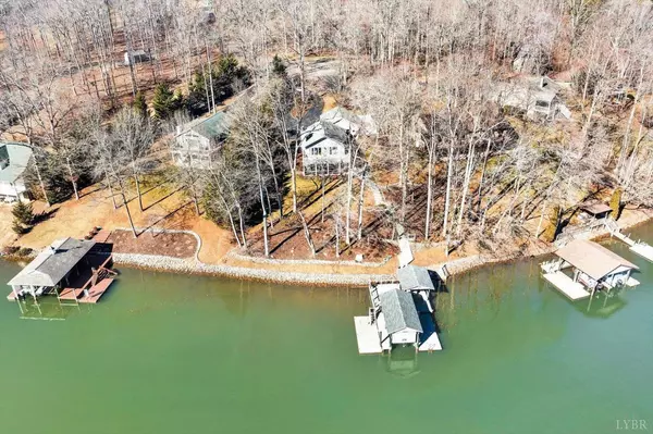 208 Rockfish Bay, Union Hall, VA 24176