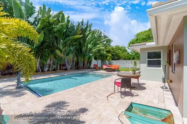 Wilton Manors, FL 33305,544 NE 24th St