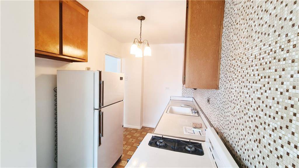 Brooklyn, NY 11224,464 Neptune AVE #2H