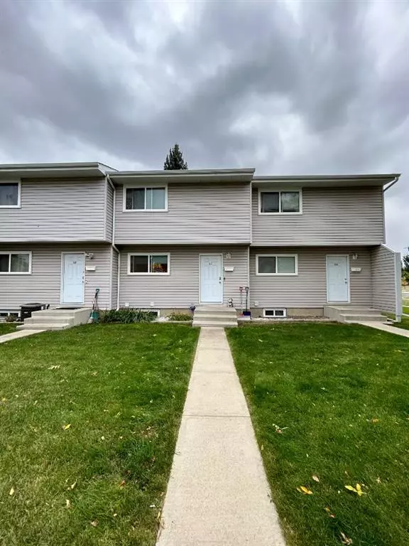 Lethbridge, AB T1K 4A4,55 LEMOYNE CRES W #47