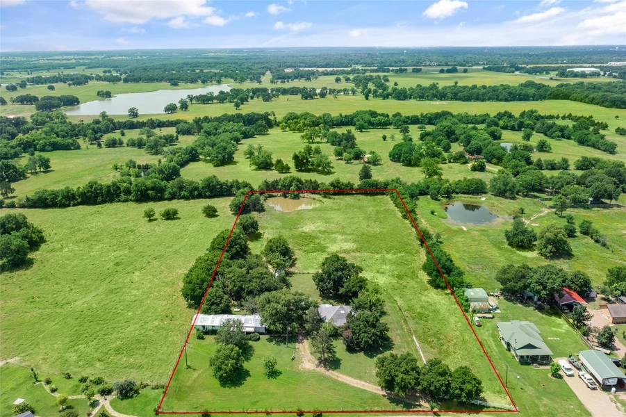 858 County Road 2610, Bonham, TX 75418