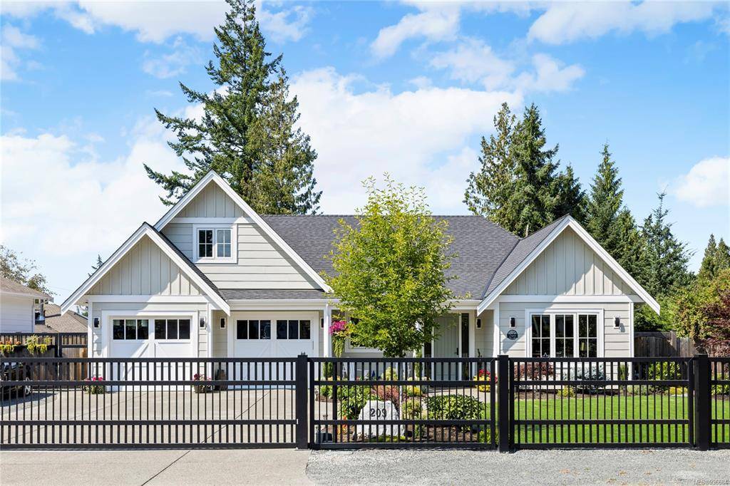 Qualicum Beach, BC V9K 1L5,209 Hoylake Rd