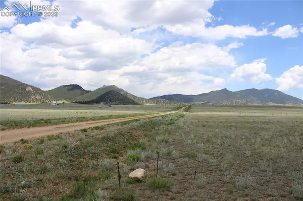 Hartsel, CO 80449,6496 Summit RD