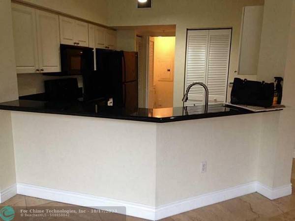 Coral Springs, FL 33067,6702 W Sample rd  #6702