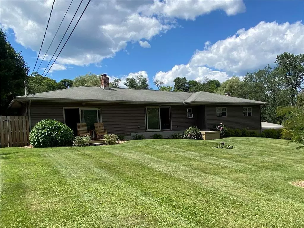 Bushkill Twp, PA 18014,662 Moorestown Drive