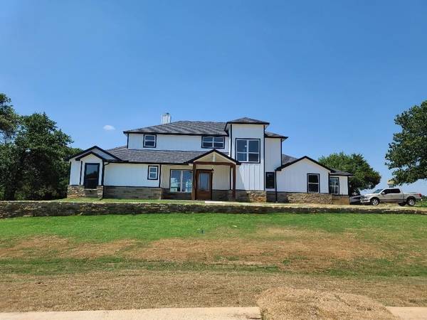 141 Scarlet Oaks Drive, Joshua, TX 76058