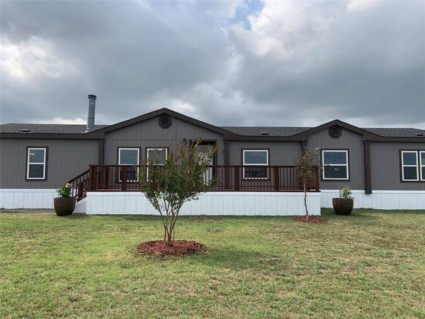 6629 Old Orchard Court, Joshua, TX 76058