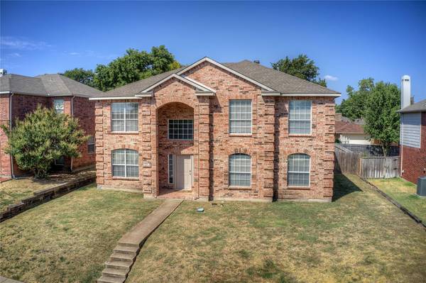 727 Garnet Drive, Mesquite, TX 75149