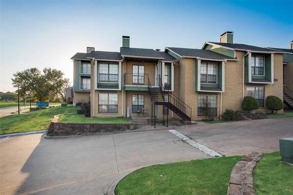 5805 Lake Hubbard Parkway #203b,  Garland,  TX 75043