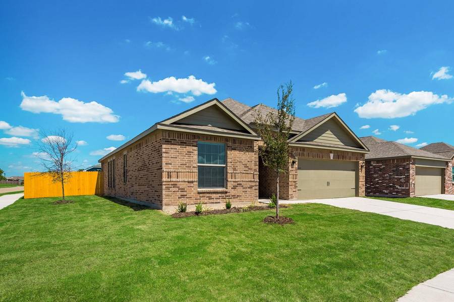 632 Harbor Oaks Drive, Anna, TX 75409