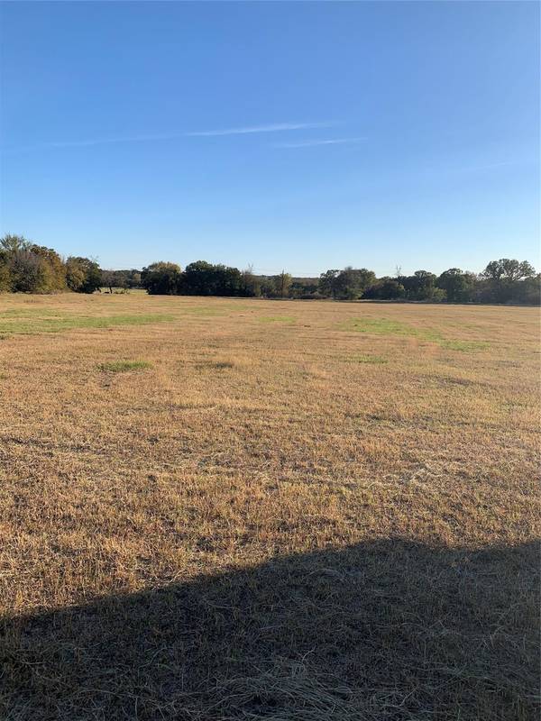 10A County Rd 1590, Alvord, TX 76225