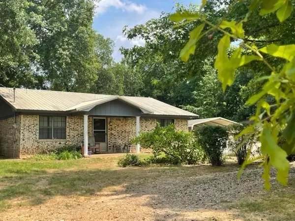 236 Spirea, Broken Bow, OK 74728