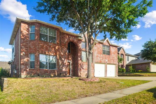 8321 Southern Prairie Drive, Fort Worth, TX 76123