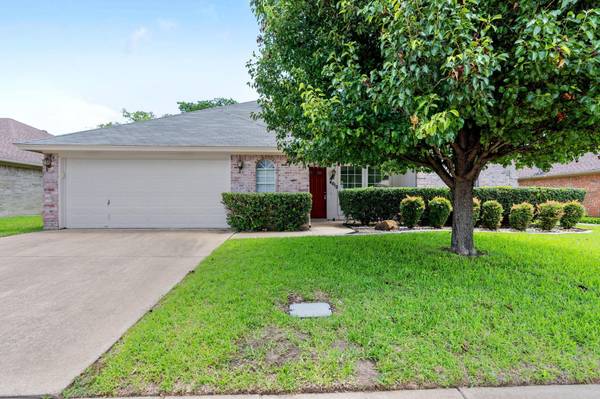 4012 Chapel Park Drive, North Richland Hills, TX 76180