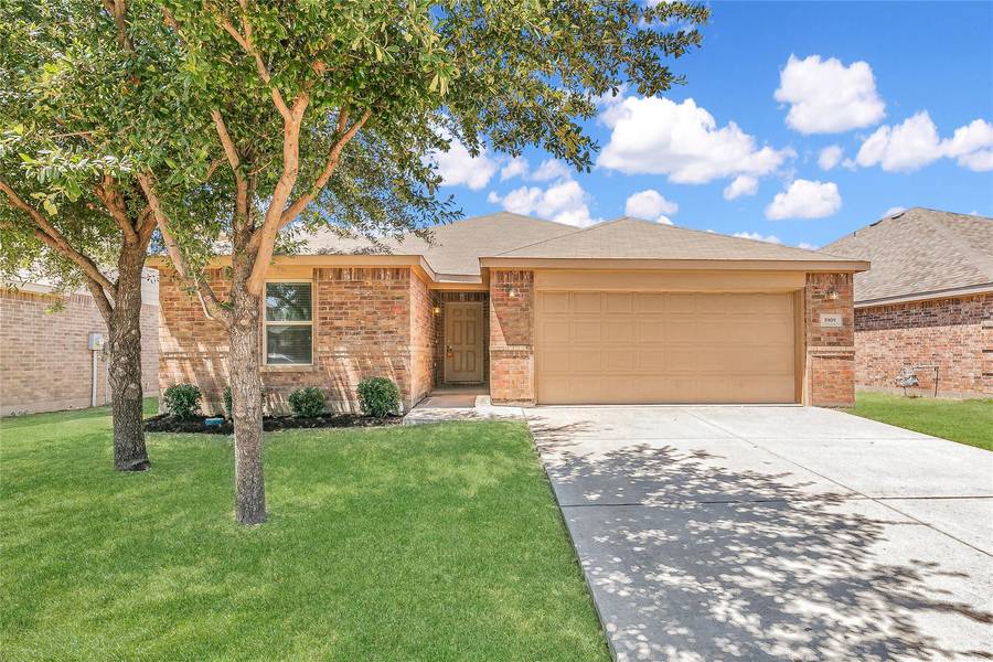 5909 Stirrup Iron Drive, Fort Worth, TX 76179