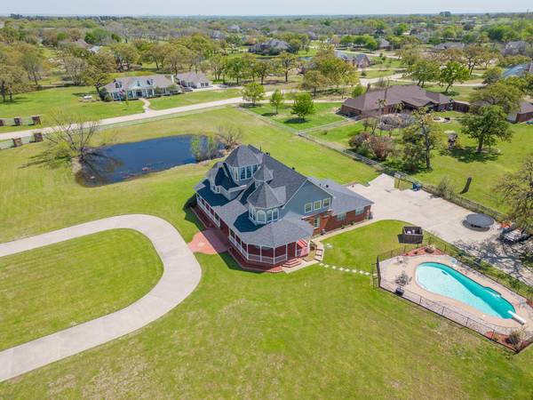 5200 Hopper Road, Burleson, TX 76028